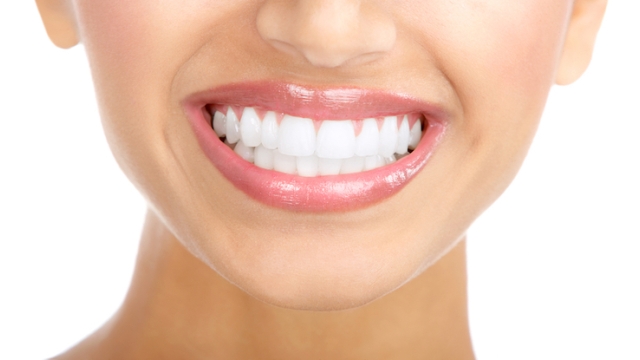 Brighten Your Smile: The Ultimate Guide to Teeth Whitening Products