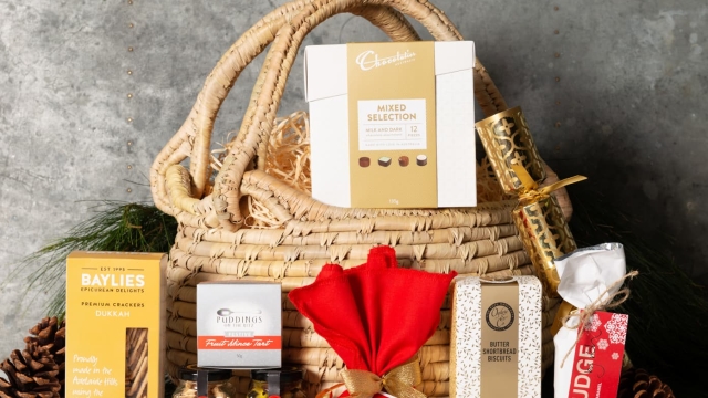 The Ultimate Guide to Gifting Bliss: Christmas Hampers, Gift Sets, and More!