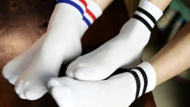 The Cool and Comfy Guide: Stylish Boys Socks That Stand Out!