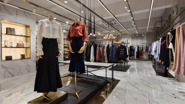 Chic Elegance: Unveiling the Allure of Women’s Designer Boutiques